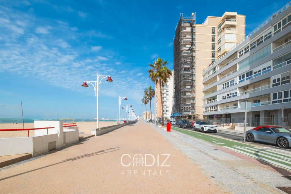 Property building, Sea view