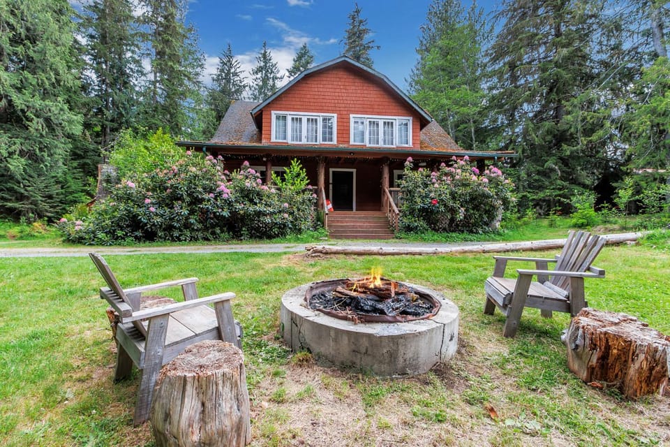 Property building, Natural landscape, fireplace