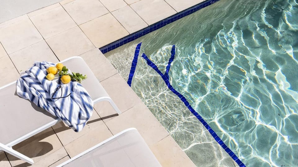 Day, Pool view, Swimming pool