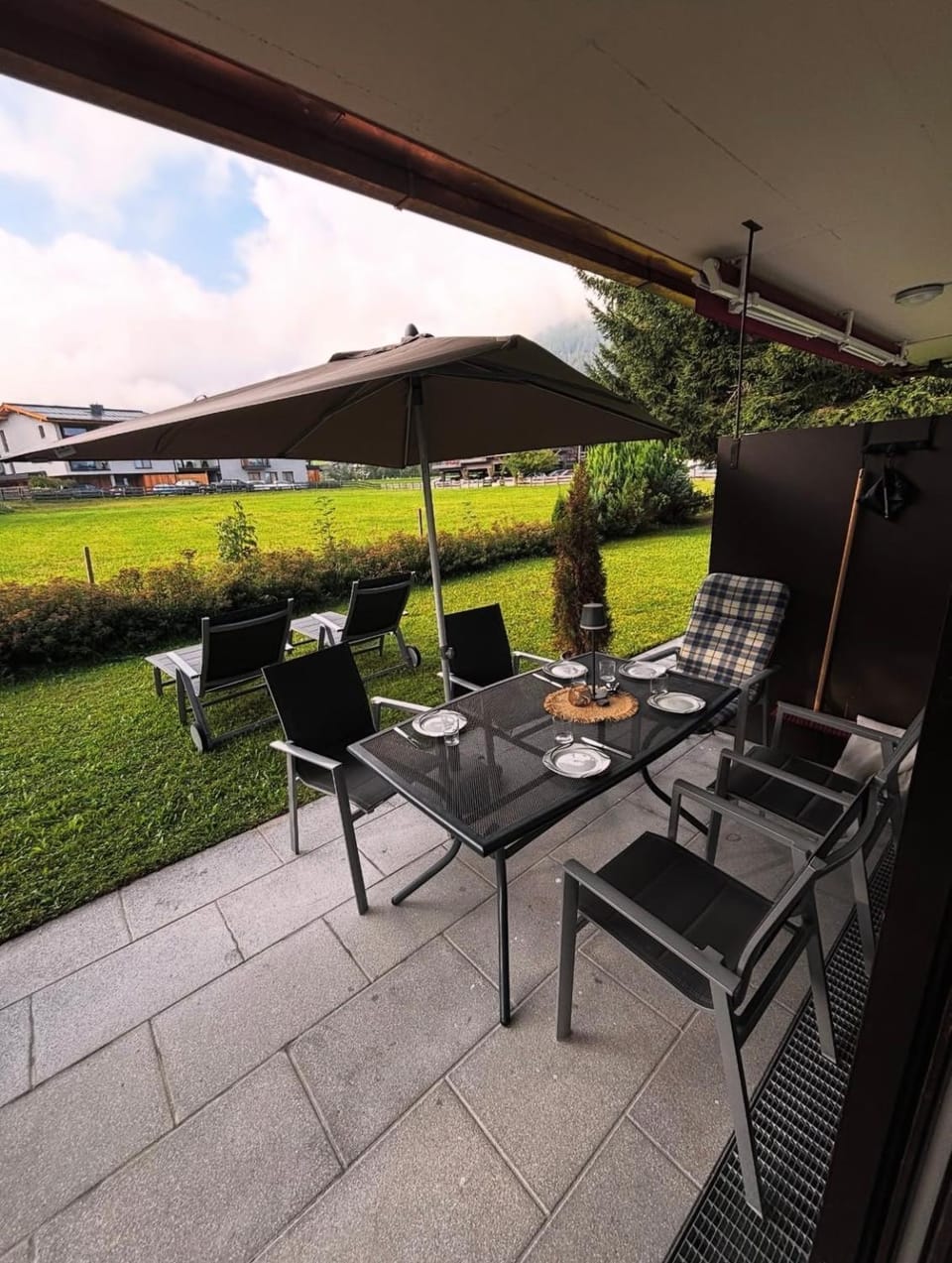 Garden, View (from property/room), Balcony/Terrace, Seating area, Garden view, sunbed