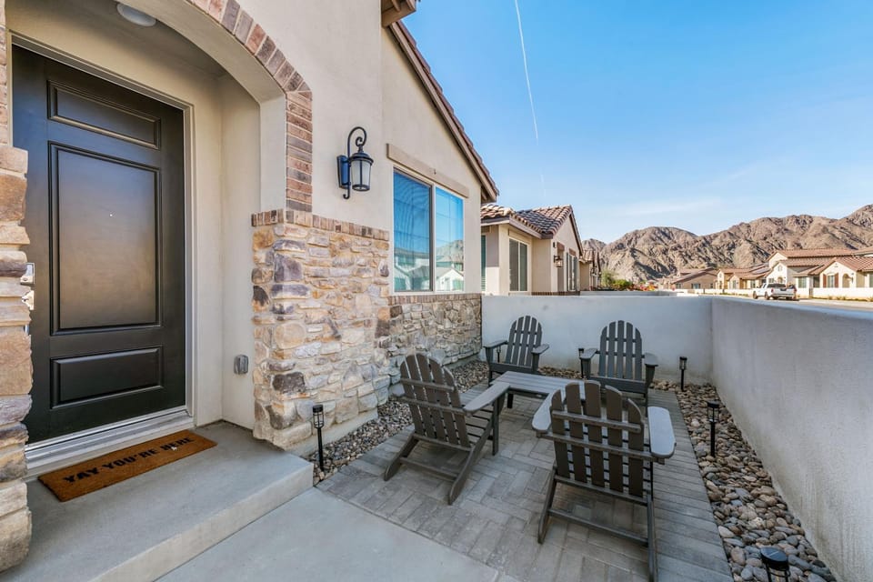 Property building, Natural landscape, View (from property/room), Seating area, Mountain view