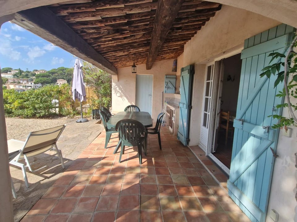 Mazet 3/4 pièces avec piscine et WiFi à 400m de la plage - Sainte-Maxime - FR-1-780-15 House in Sainte-Maxime