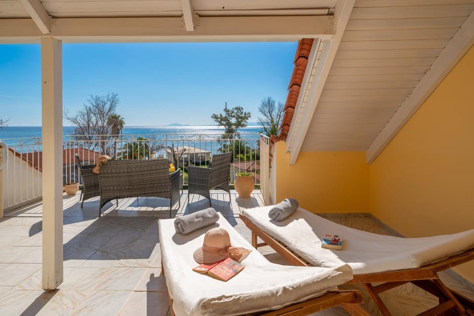 Southbank seafront apartments Apartment in Cephalonia