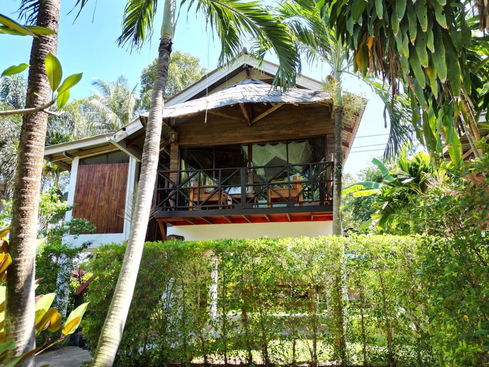 Property building, Day, Natural landscape, Garden