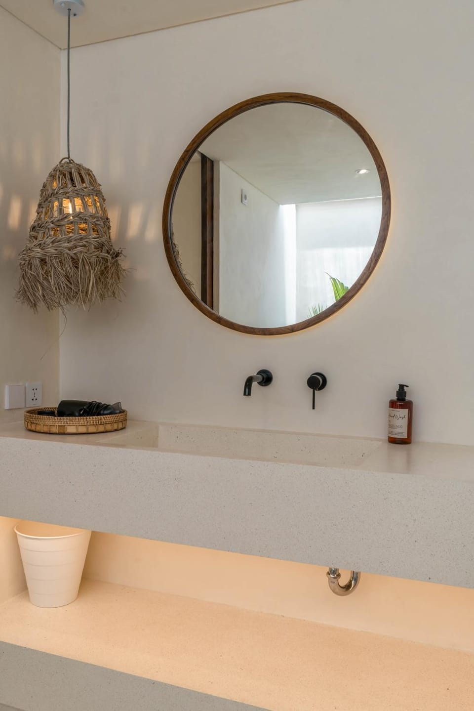 Casa Melosa 1 - Romantic and Cozy 1BR Villa in the Heart of Umalas Villa in North Kuta