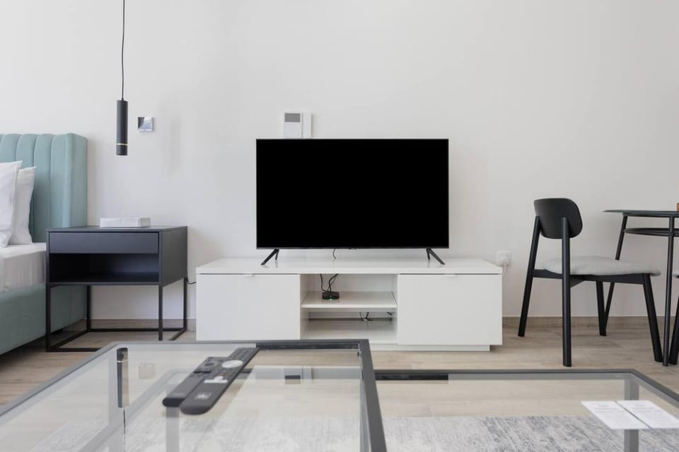 TV and multimedia, Living room, air conditioner