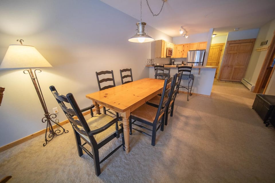 Tenderfoot Lodge 2617 by SummitCove Lodging in Colorado House in Keystone