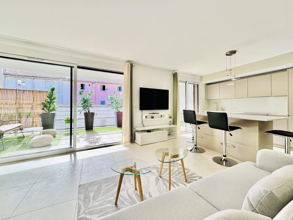 Le Carré Croisette - Duplex terrasse Centre Cannes Apartment in Cannes