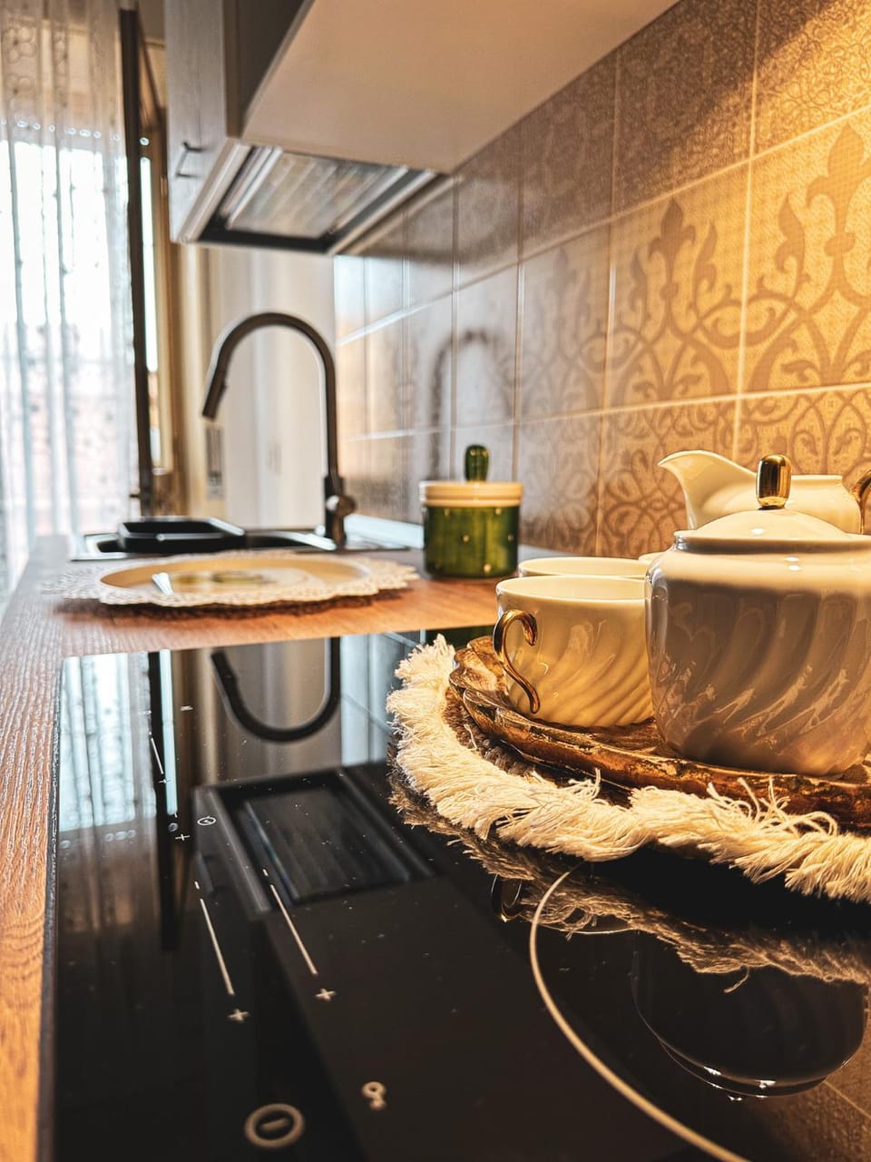 Kitchen or kitchenette, pet friendly, stove