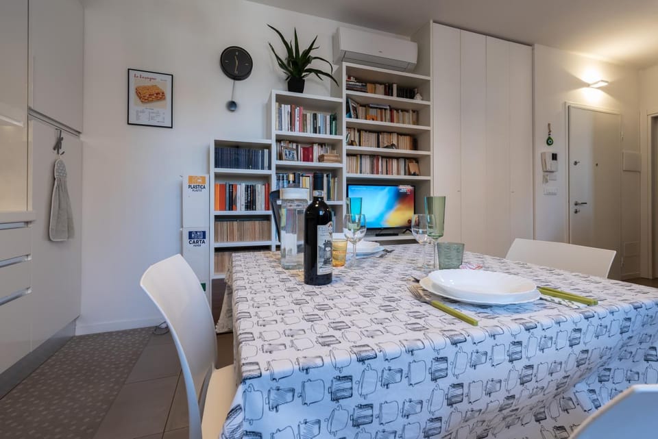 Le Tre Elle Home Apartment in Bologna