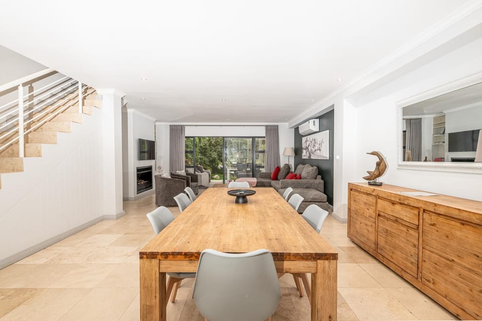 Pearl Valley Golf lodge Apartment in Cape Town