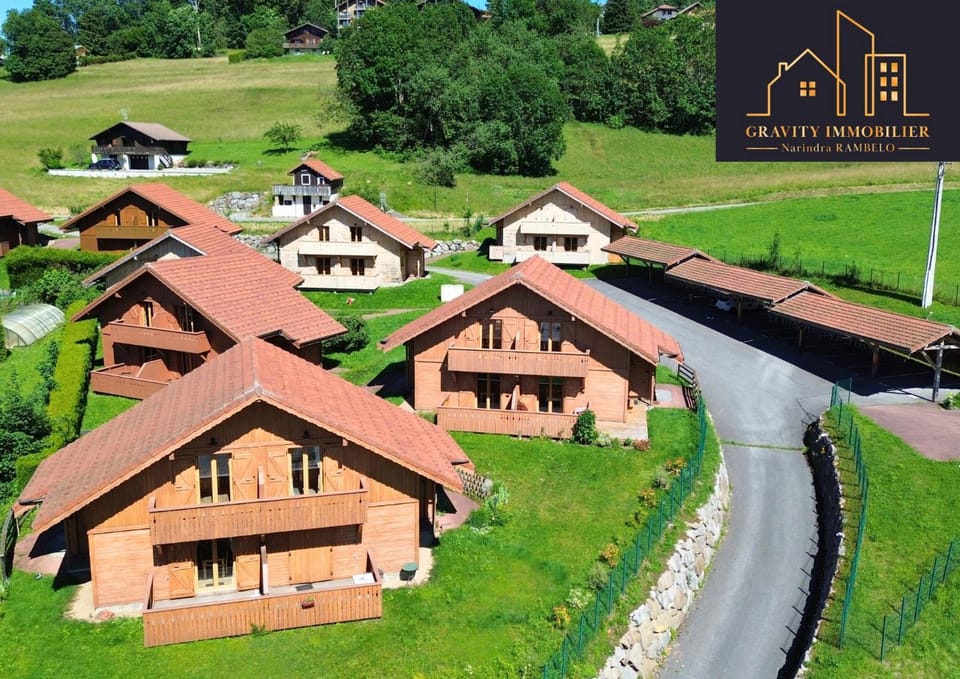 CHALET duplex Mont-Saxonnex "LE JARBAY " Apartment hotel in Haute-Savoie
