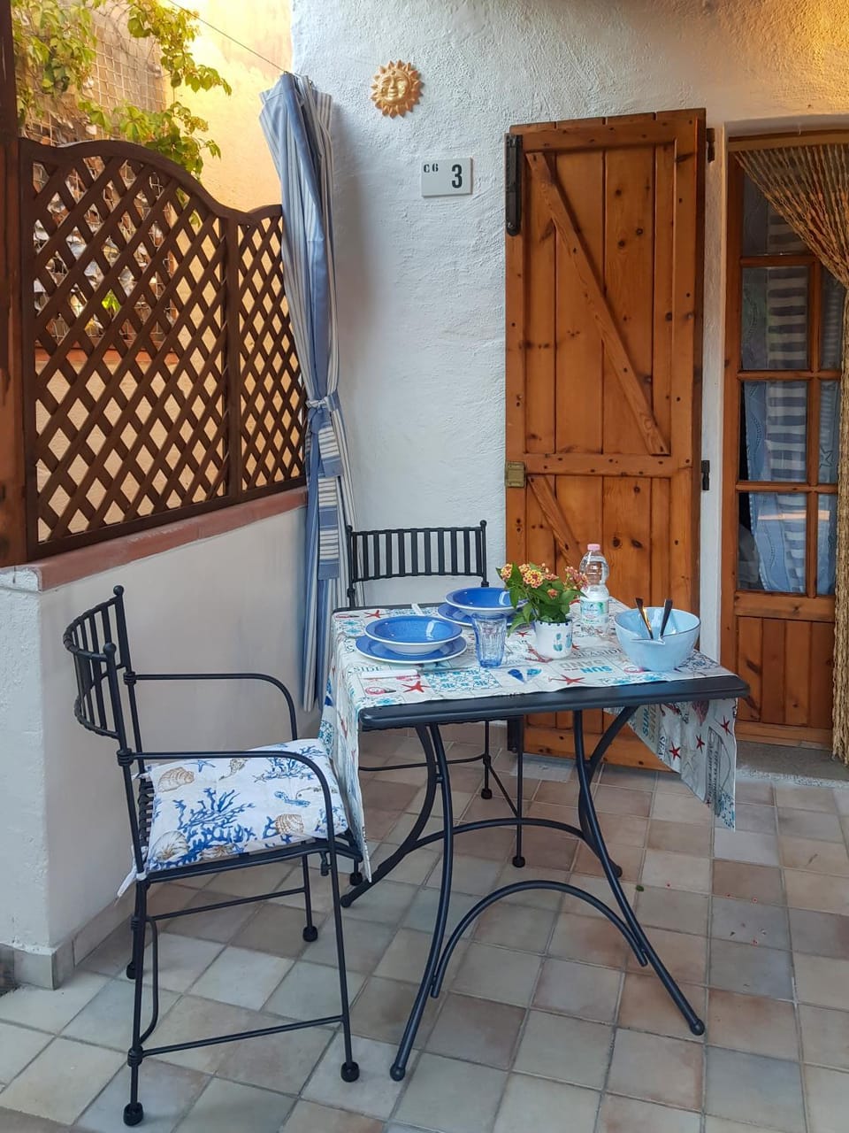 Patio, Day, View (from property/room), Dining area