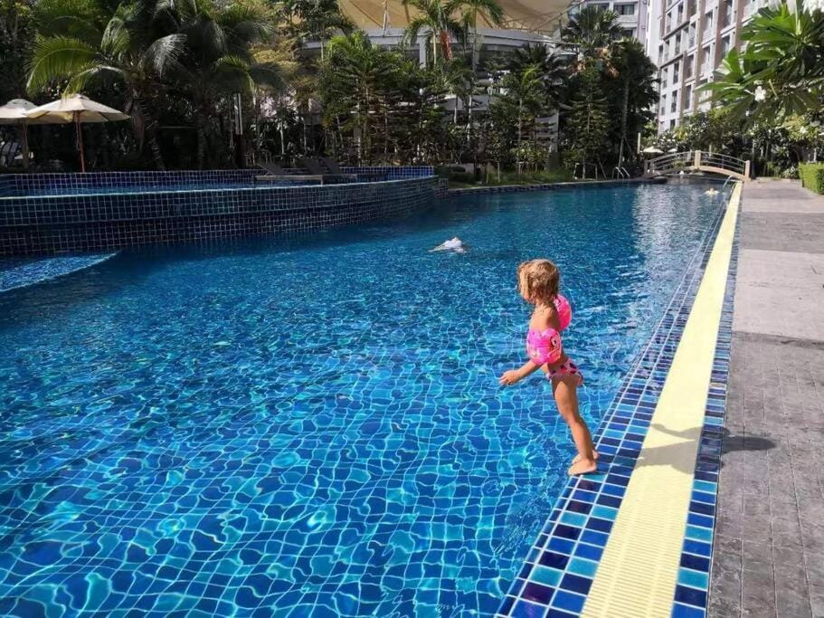 安静的小公寓 Apartment in Pattaya City