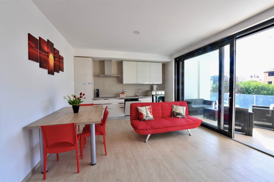 Kitchen or kitchenette, Living room, Dining area, stove