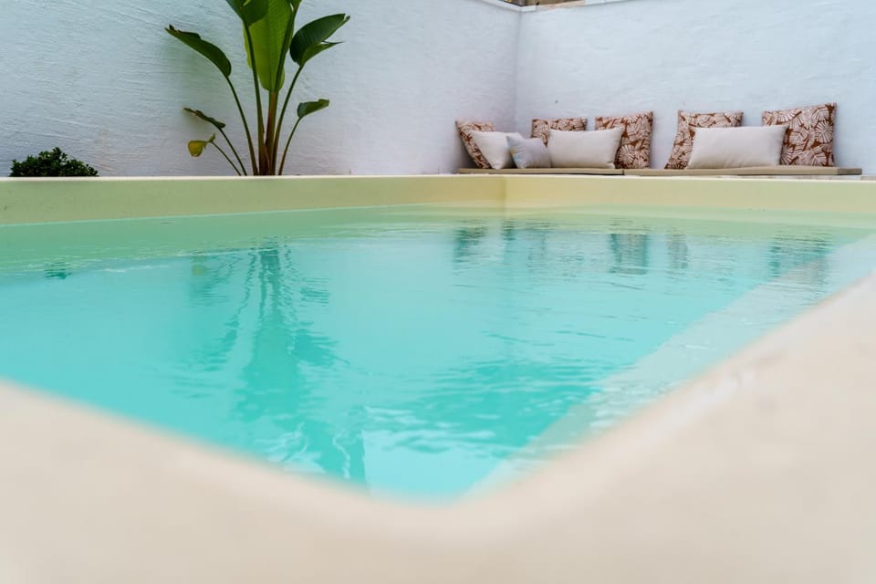 Casa Boutique Xalam " piscina climatizada, jacuzzi, billar " House in Balearic Islands