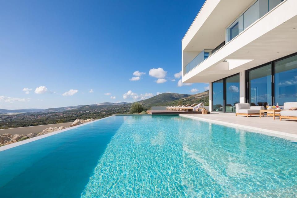 Luxury Villa Bay of Split with Pool Villa in Šibenik-Knin County, Croatia