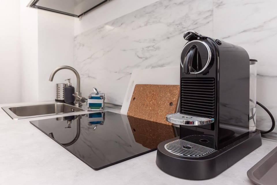 Coffee/tea facilities, Kitchen or kitchenette