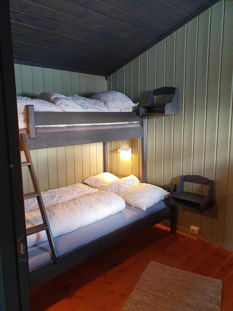 Bed, Bedroom, bunk bed