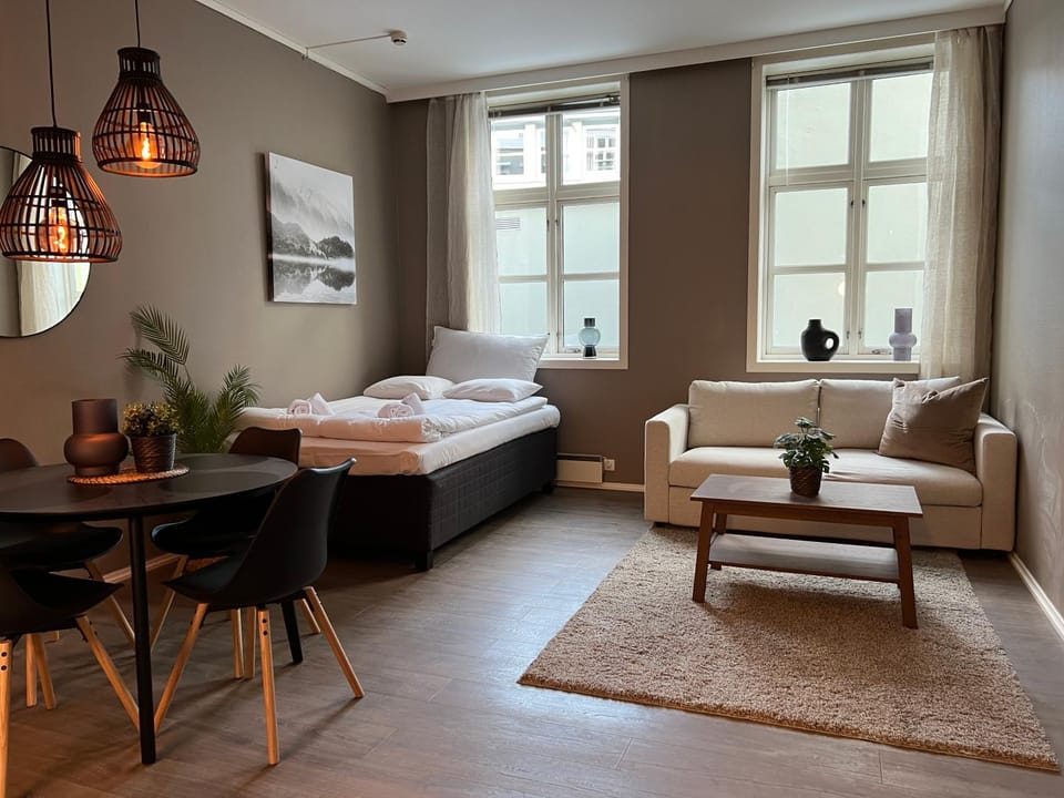 Bed, Living room, Dining area