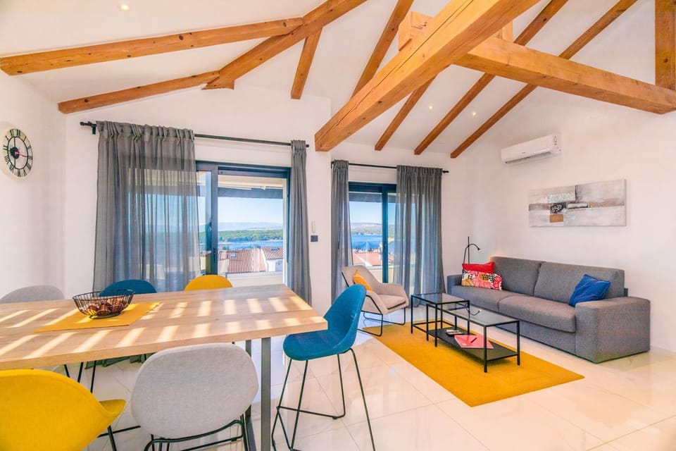 Balcony/Terrace, Living room