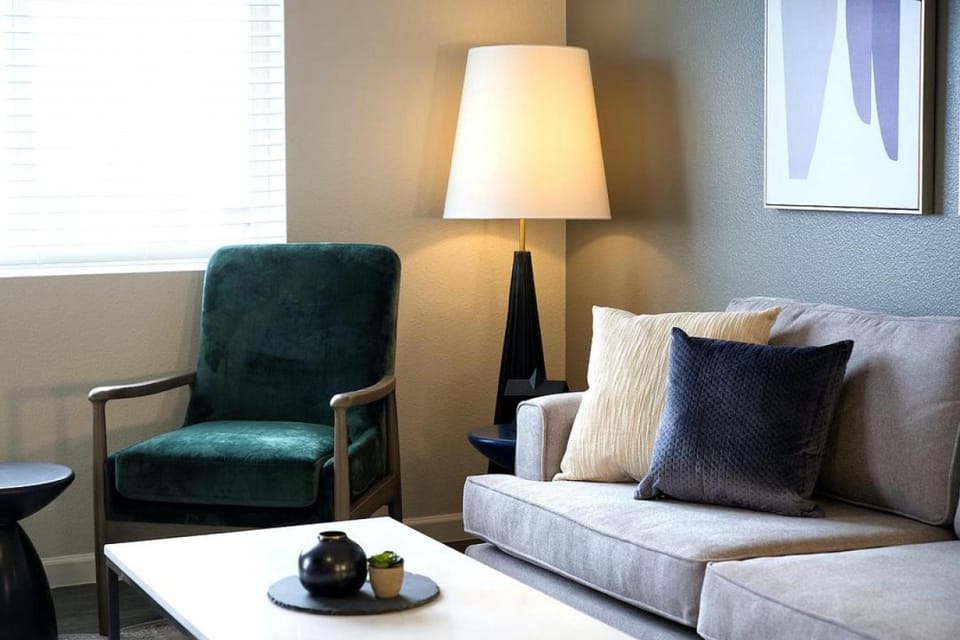 Landing Modern Apartment with Amazing Amenities (ID3804X99) Apartment in Colorado Springs