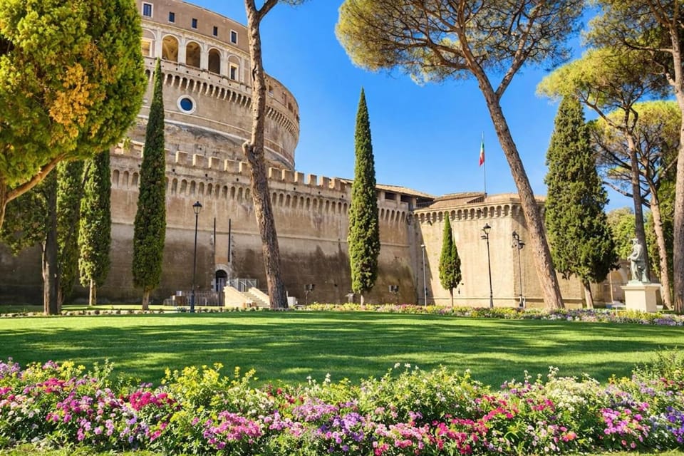 Nearby landmark, Spring, Day, Natural landscape, Garden, Landmark view
