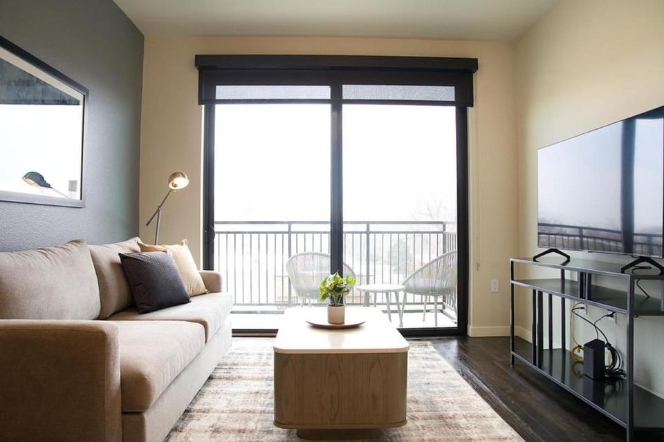 Landing Modern Apartment with Amazing Amenities (ID3520X1) Apartment in Colorado Springs