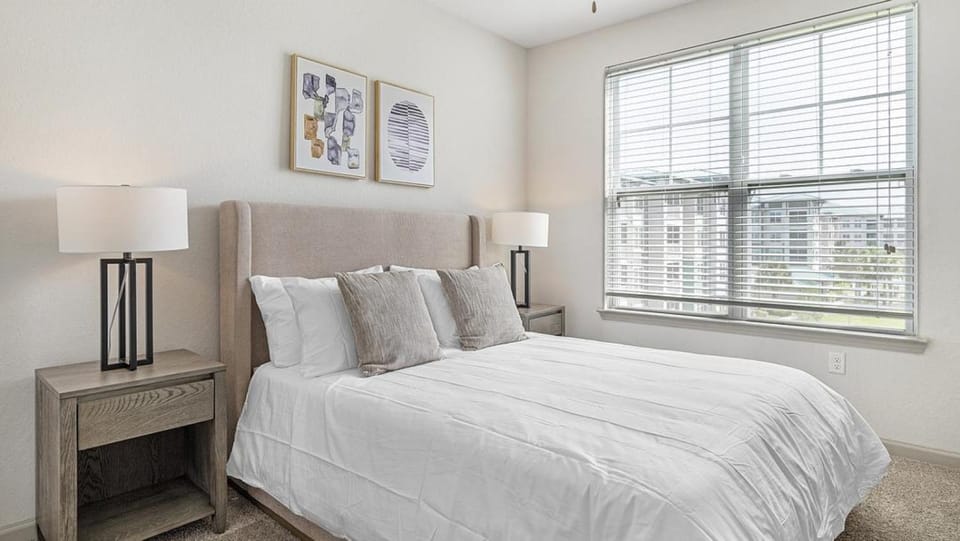 Landing Modern Apartment with Amazing Amenities (ID1400X584) Apartment in Mobile