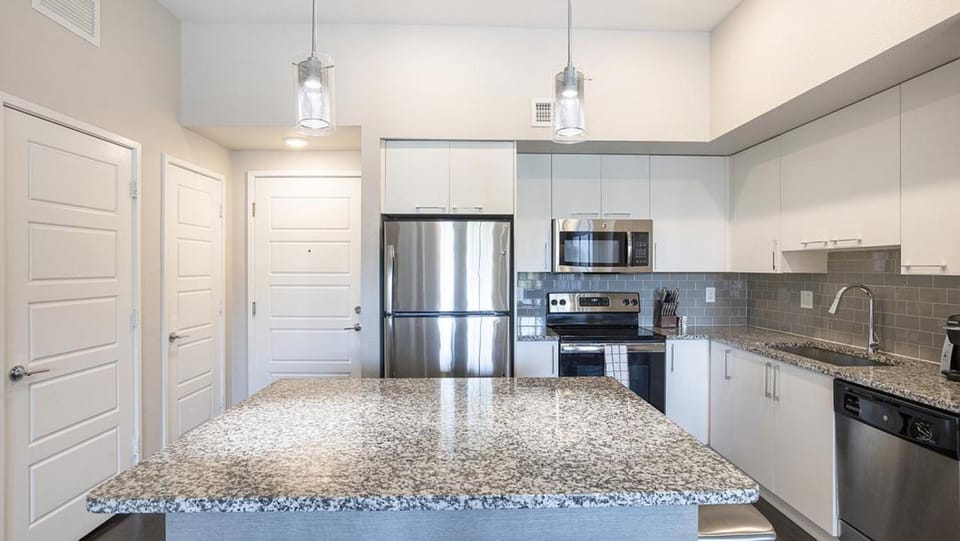 Landing Modern Apartment with Amazing Amenities (ID9224X53) Apartment in Boynton Beach