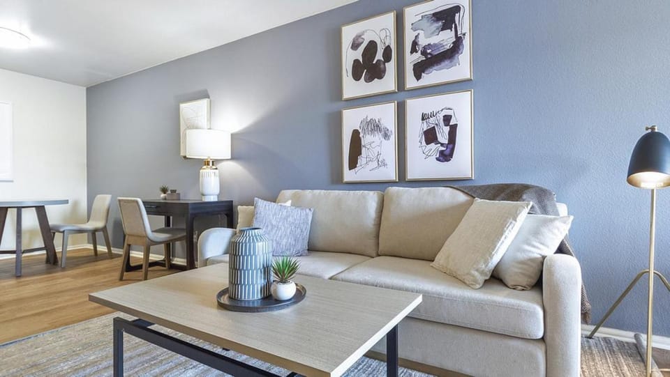 Landing Modern Apartment with Amazing Amenities (ID9129X87) Apartment in Colorado Springs