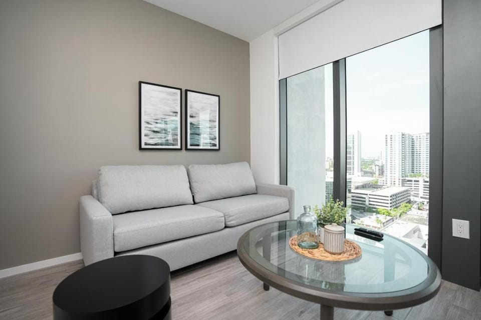 Landing Modern Apartment with Amazing Amenities (ID1256X340) Apartment in Fort Lauderdale