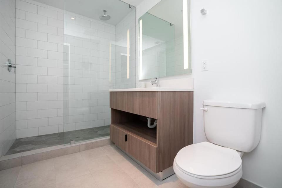 Landing Modern Apartment with Amazing Amenities (ID1256X340) Apartment in Fort Lauderdale