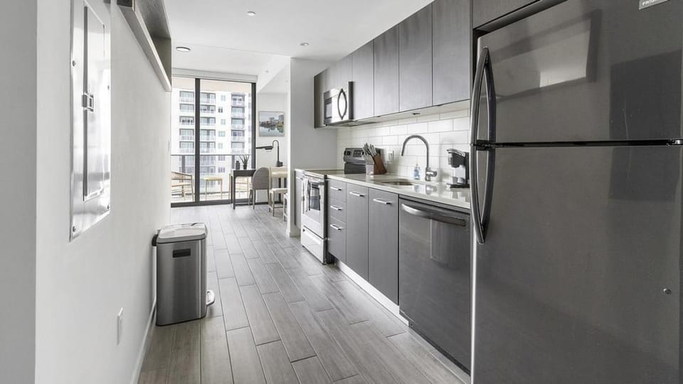 Landing Modern Apartment with Amazing Amenities (ID1398X784) Apartment in Fort Lauderdale