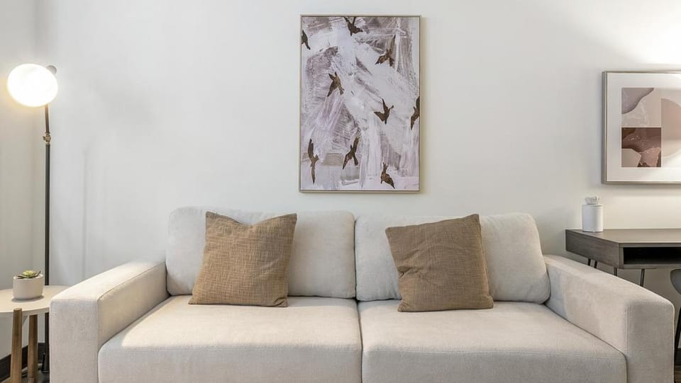 Landing Modern Apartment with Amazing Amenities (ID1227X465) Apartment in Charlestown