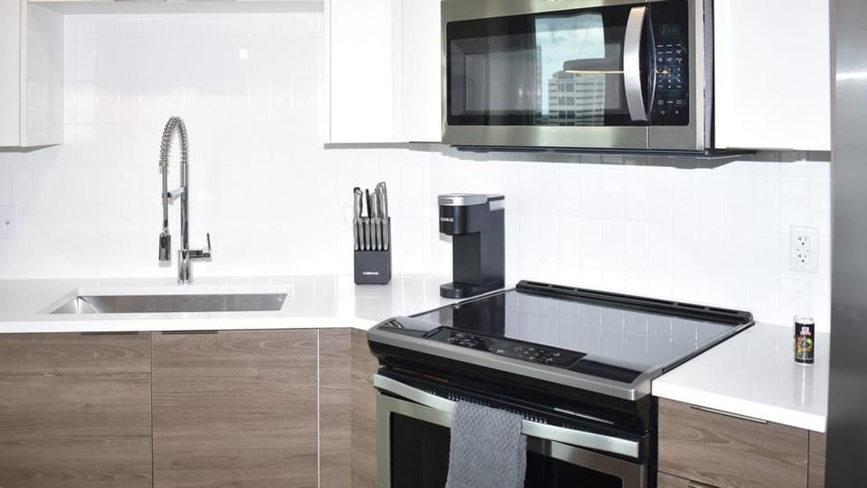 Landing Modern Apartment with Amazing Amenities (ID2665X75) Apartment in Fort Lauderdale
