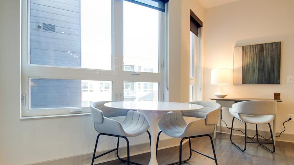 Landing Modern Apartment with Amazing Amenities (ID7480X90) Apartment in Tysons