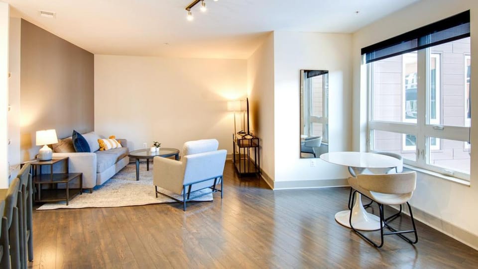 Landing Modern Apartment with Amazing Amenities (ID7480X90) Apartment in Tysons
