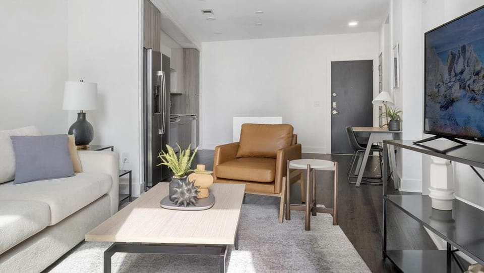 Landing Modern Apartment with Amazing Amenities (ID3154X12) Apartment in Buckhead