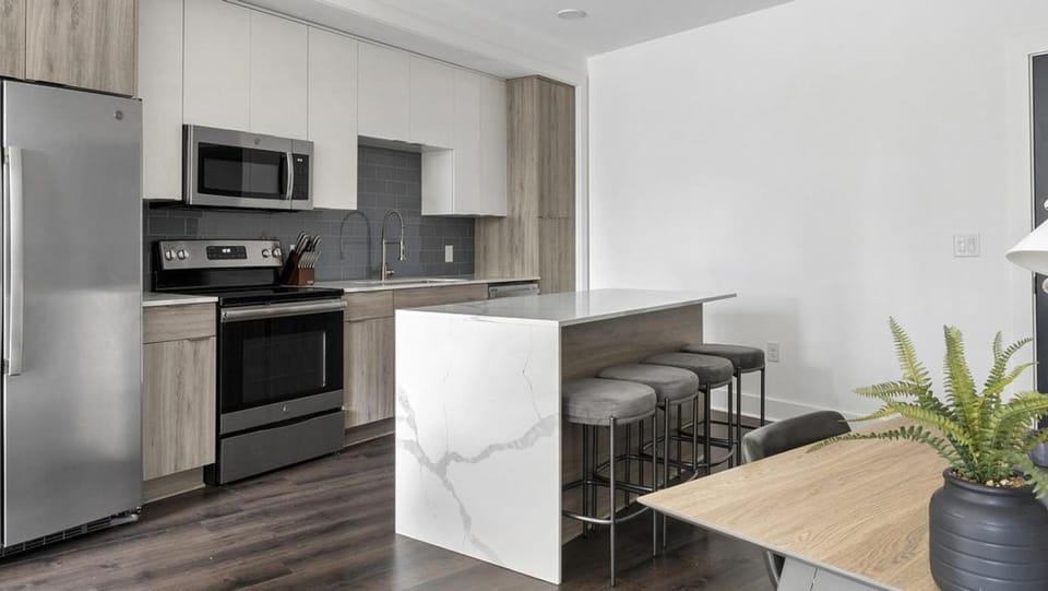 Landing Modern Apartment with Amazing Amenities (ID3154X12) Apartment in Buckhead