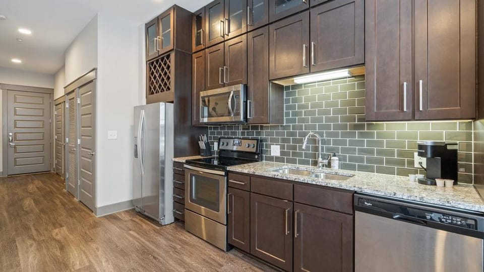 Landing Modern Apartment with Amazing Amenities (ID3133) Apartment in Dallas