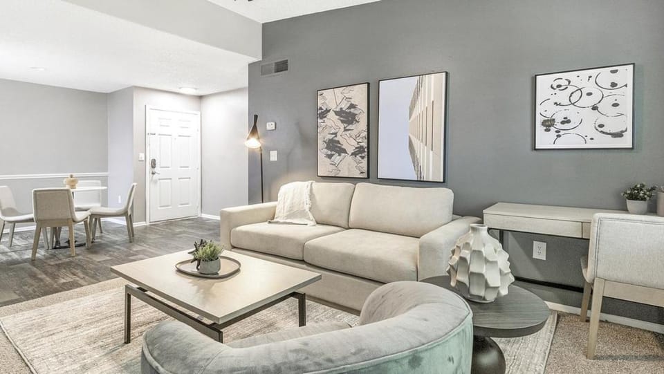 Landing Modern Apartment with Amazing Amenities (ID1171X836) Apartment in Plant City