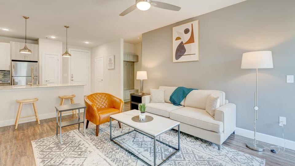 Landing Modern Apartment with Amazing Amenities (ID3704X38) Apartment in The Colony