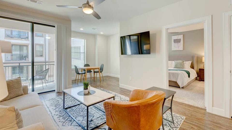 Landing Modern Apartment with Amazing Amenities (ID3704X38) Apartment in The Colony