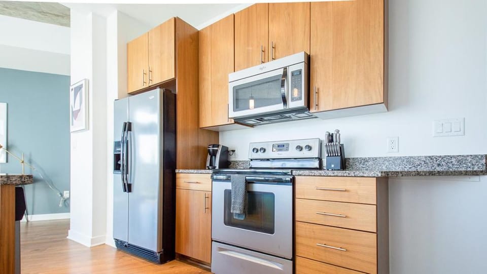 Landing Modern Apartment with Amazing Amenities (ID6368X97) Apartment in Denver
