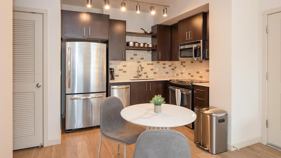 Landing Modern Apartment with Amazing Amenities (ID7452X24) Apartment in West Sacramento