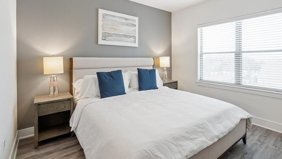 Landing Modern Apartment with Amazing Amenities (ID8364X29) Apartment in Allen