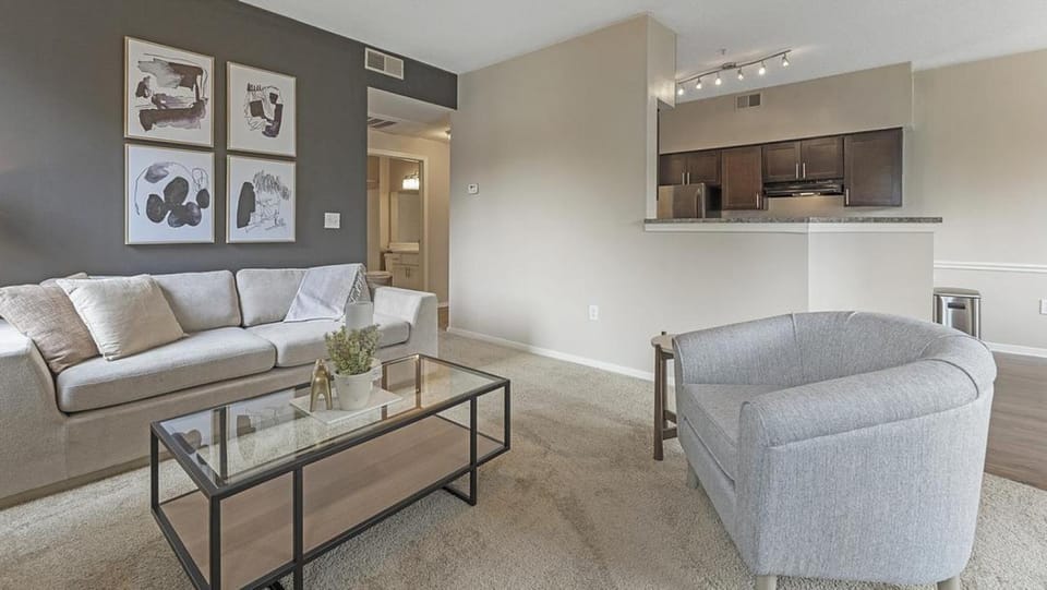 Landing Modern Apartment with Amazing Amenities (ID2428X0) Apartment in Germantown