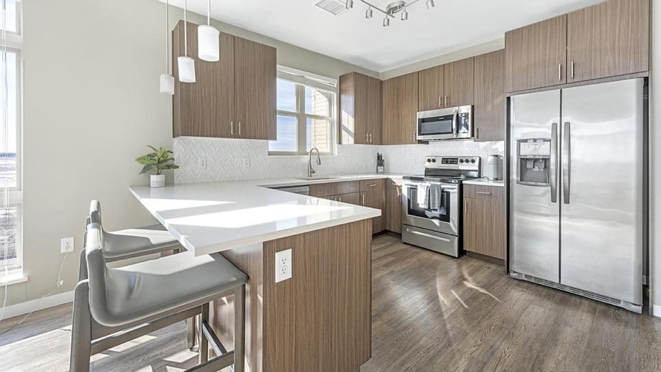 Landing Modern Apartment with Amazing Amenities (ID2080) Apartment in Commerce City
