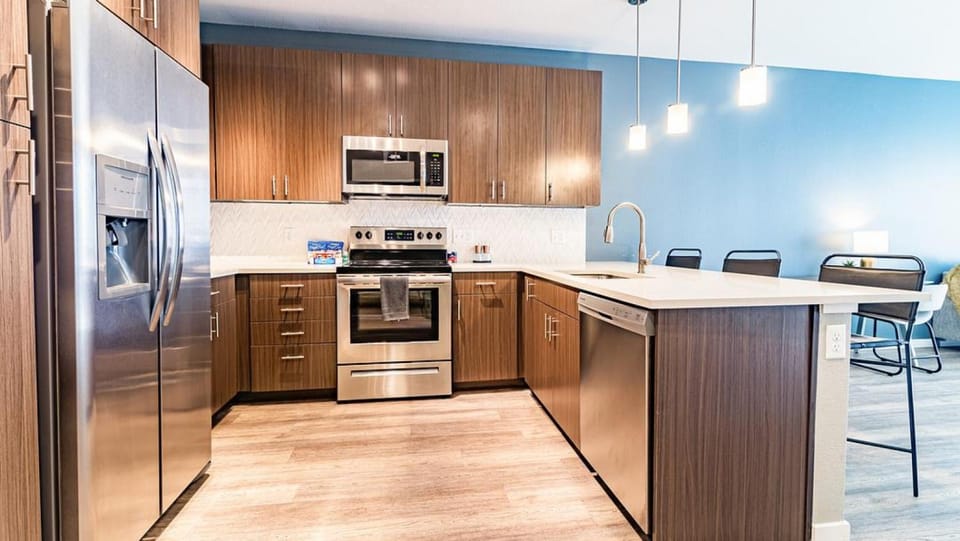 Landing Modern Apartment with Amazing Amenities (ID1954) Apartment in Commerce City